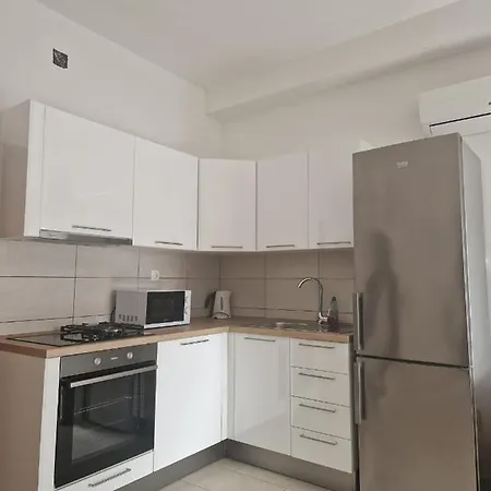 Riva Apartment *